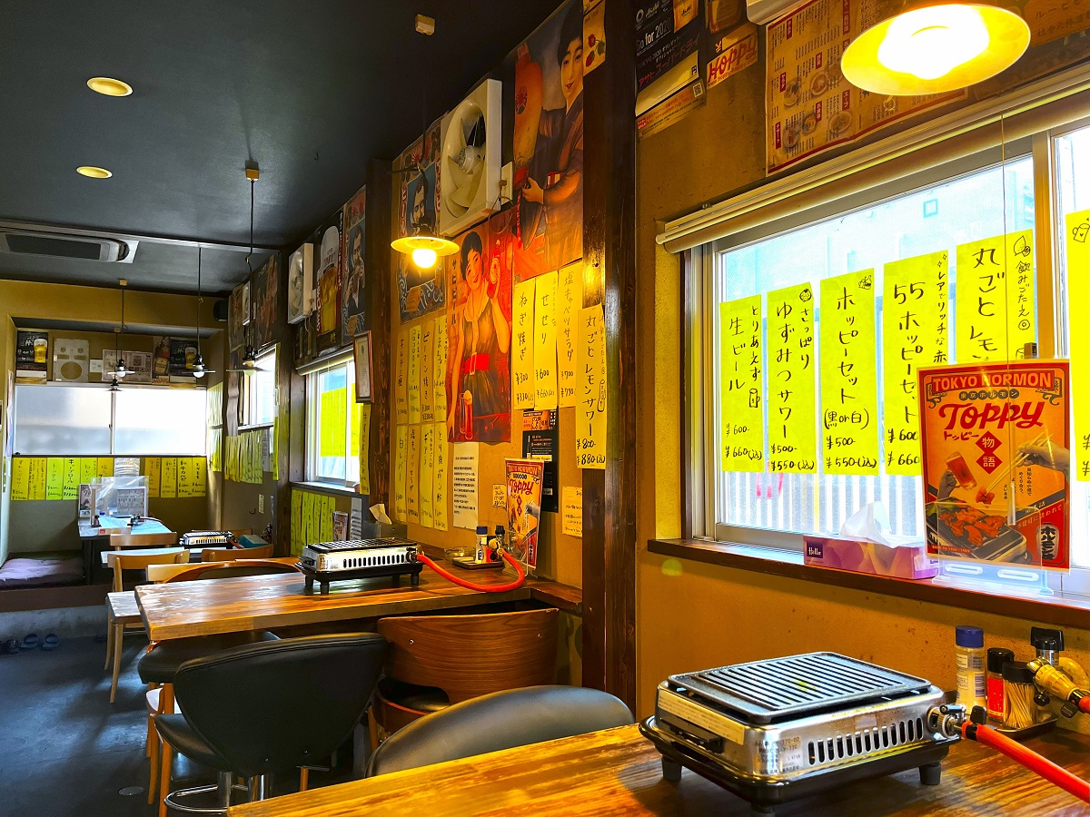 東京ホルモントッピーの店舗内